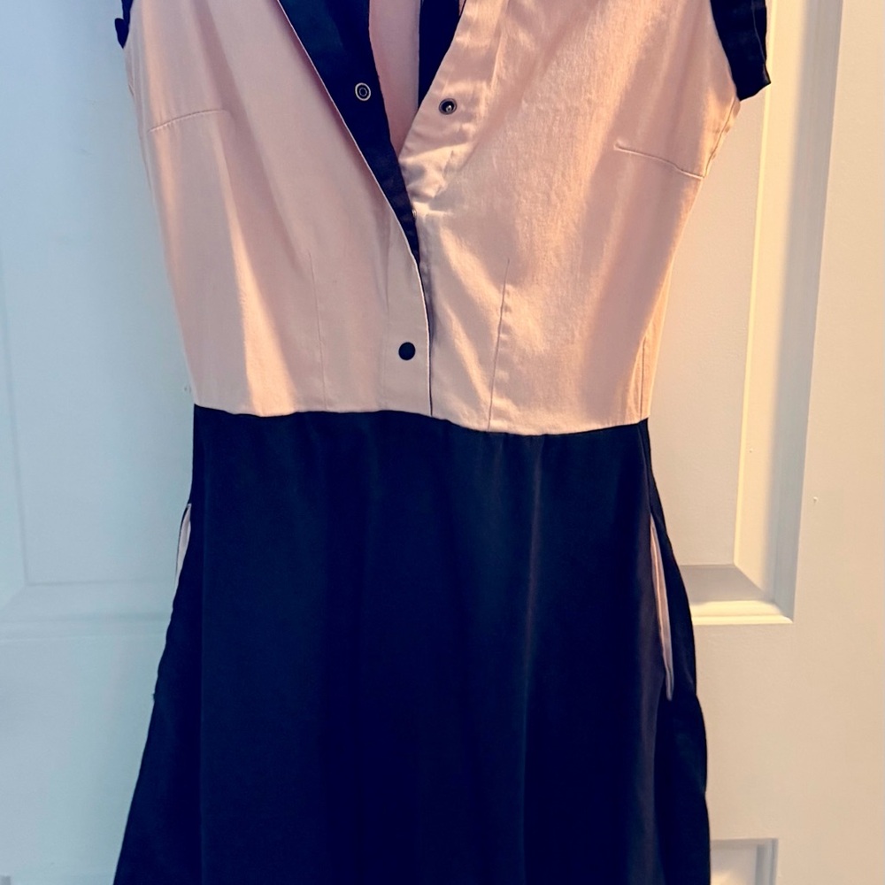 Vintage-Inspired Black & Cream Colorblock Dress w/ Collar – XS